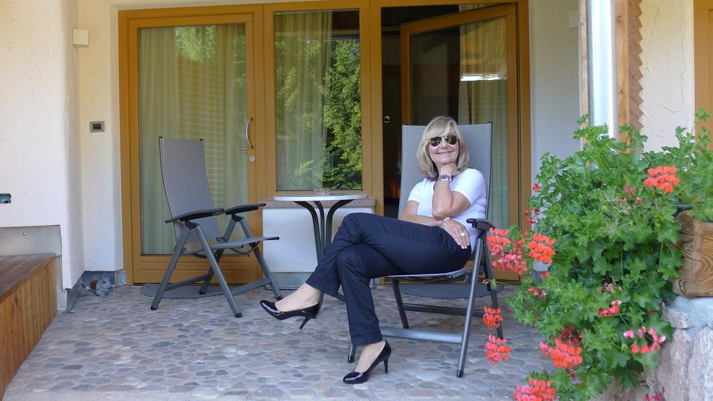 Castelir Suite Hotel Panchia Oda fotoğraf